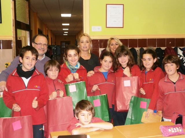 Entrega diplomas belenes